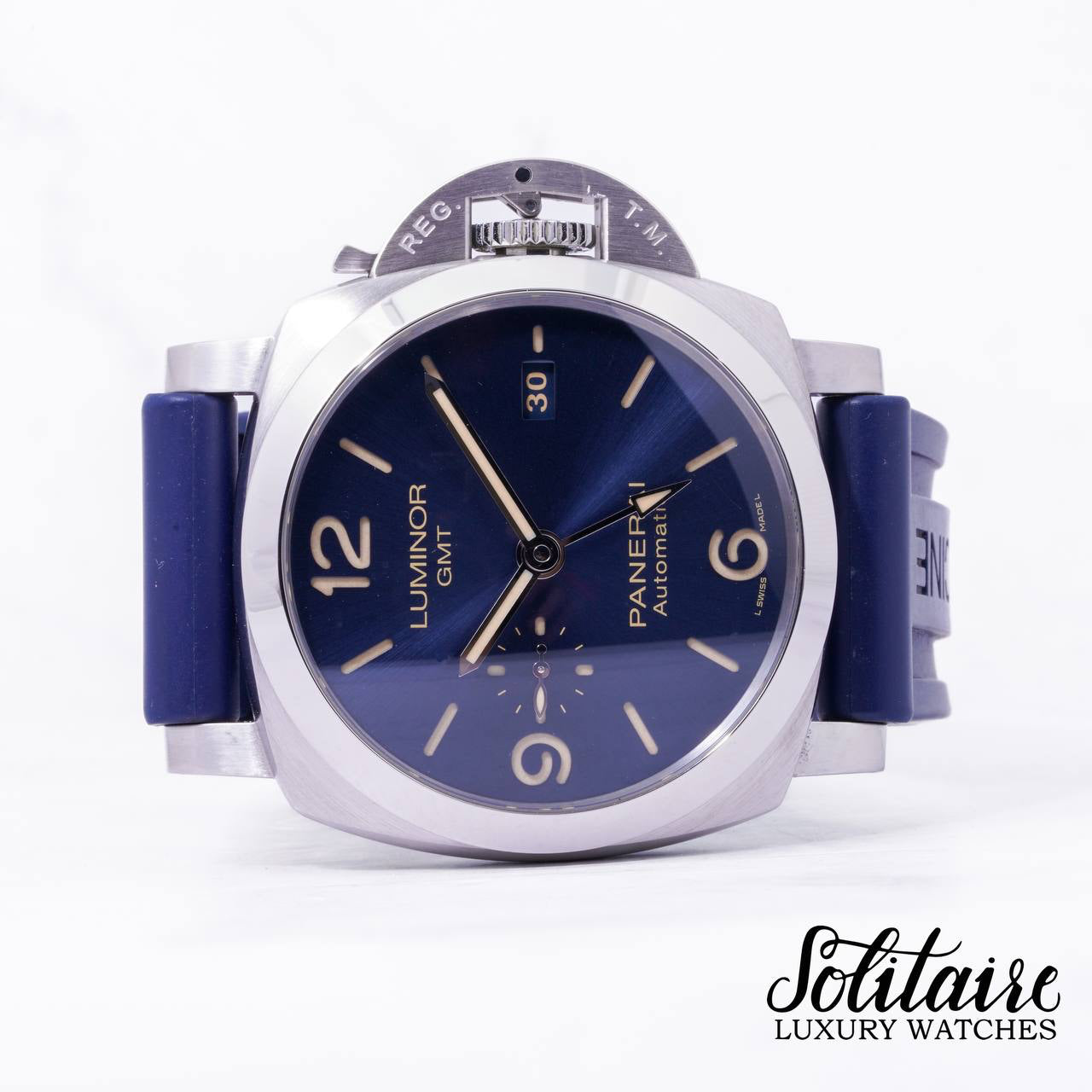 LIKE NEW Panerai Luminor GMT PAM01033